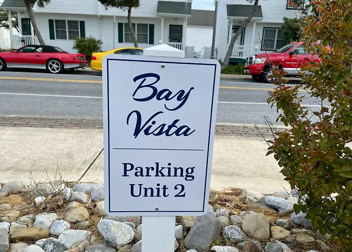Holiday home Bayfront | Walk To & Boardwalk | King Bed *